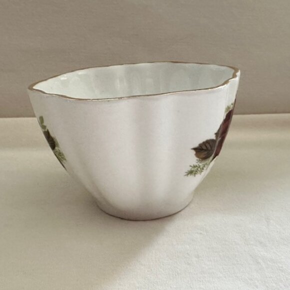 Vintage Bone China Rose Cup - Picture 2 of 7